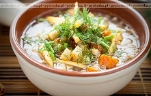 Krupnik z kaszą perłową i ziemniakami