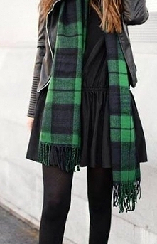 Brązowe włosy - Kliknij w zdjęcie aby zobaczyć więcej