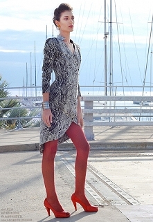 Biało- czarna szmizjerka ze wzorem. Do zamówienia w butiku Łatka fashion.