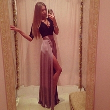 Wie ktoś może gdzie znajdę taką lub podobne sukienki? Może polecicie mi jakieś strony z długimi sukniami o przystępnych cenach. Szukam czegoś na studniówkę dziewczyny ;*
Sukienk...