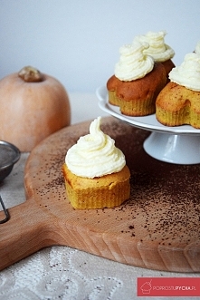 HIT U MNIE W DOMU! :) MUFFINKI DYNIOWE <3