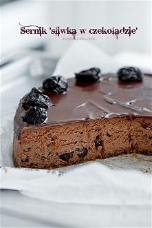 SERNIK "ŚLIWKA W CZEKOLADZIE"
sernik czekoladowy ze śliwkami w rumie