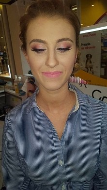 dziewczyny co sądzicie o takim makijażu na wesele 