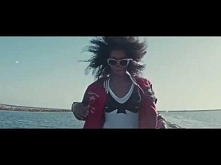 tell it to my heart, tell me i'm the only one..