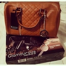 prezenty dla mam ❤
Laura Scott , Remington 