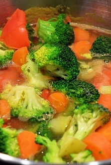 Zupa Odchudzająca - krem z warzyw przyspieszających spalanie tłuszczyku.