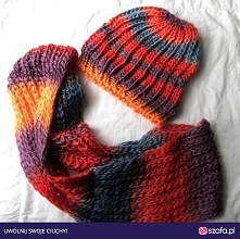 kolorowa czapka i komin