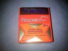 bardzo sympatyczny krem co skórę odżywia i nawilża:) A do tego cudnie pachnie!
Szczegóły KLIK na zdjęcie:)