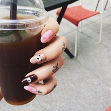 Misiowe pzurki
*.*
(inspiracja z profilu IG @who_killed_bambi)