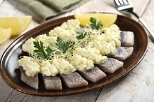 śledzie pod pierzynką