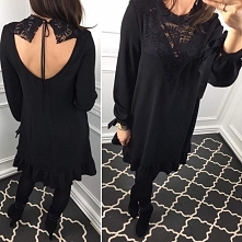 Sukienka z koronką, idealna na święta!
Link do sklepu po kliknięciu w zdjęcie