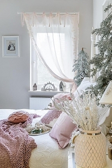 dekoracje na choinkę, dekoracja świąteczna stołu, dekoracyjne bombki, dekoracyjne choinki, podświetlane świąteczne drzewka, dekoracyjne świąteczne talerze, lampiony, świąteczne ...