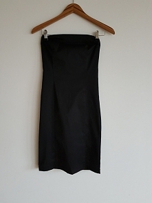 Mała czarna. Sukienka Tuba....