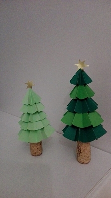 papierowe choinki