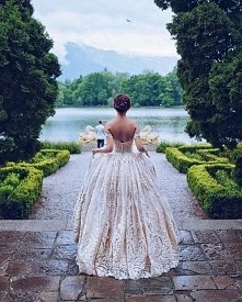 Bo chciałabym poczuć się cz...