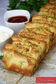 ODRYWANY CHLEBEK CZOSNKOWY - IDEALNA PRZEKĄSKA NA SYLWESTRA! <3