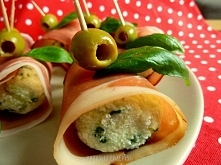 Przystawka z szynki parmeńskiej. Przepis po kliknięciu w zdjęcie.