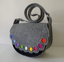 Szara torebka listonoszka z...