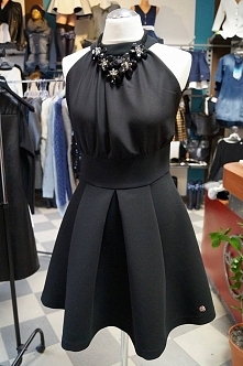 Sprzedam! Piękna sukienka LeMonade rozmiar S. 160 zł