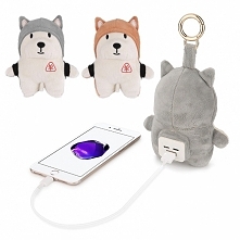 Uroczy breloczek, dzięki któremu naładujemy baterię w telefonie