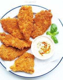 Kotleciki z kurczaka smażone w płatkach kukurydzianych