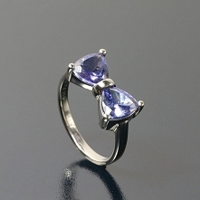 Pierścionek z tanzanitami w kształcie kokardki <3 Andrzej Bielak Inne Obrączki