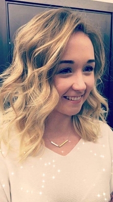 Sombre z Olaplex oraz fale z lokówki.