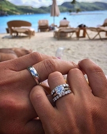 Portal Weselnapolska_pl
Biżuteria ślubna, inspirujące pomysły.