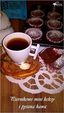Piernikowe mini keksy i pyszna kawa