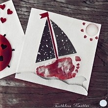 Kartka z odciskiem stópki - żaglówka