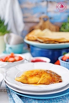 Crepes Suzette - pomarańczowe naleśniki - Wypieki Beaty