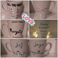 Już niebawem Walentynki, dlaczego zapraszam po prezenty dla swoich najbliższych... fb -> Everything Handmade by Sisi. 
Kubeczki dla ukochanej osoby z wyznaniem miłości zapewn...