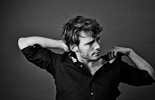 Sam Claflin