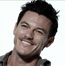 Luke Evans I