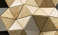 CELL — drewniana, przestrzenna rzeźba ścienna