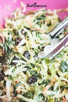 Coleslaw z żurawiną