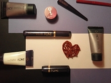 recenzja tuszu do rzęs - czy mnie także powalił na kolana? zapraszam (klik) :)