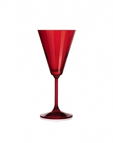 Czerwone kieliszki do wina?...