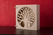 Ręcznie robiona szafeczka.
Wspaniały pomysł na prezent dla młodej pary. 
DWA-TAK.PL