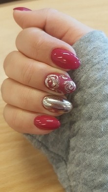 paznokcie hybrydowe z semiflash