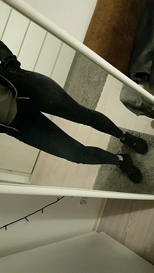 Macie jakieś sprawdzone cwiczenia na wewnętrzną partie ud i bryczesy?
ps. jakie maszyny na siłowni dobrze na nie działają? ~wiczqaa