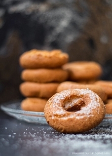 Anyżowe pączki z dziurką