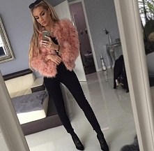 róż od jwooow z 6 lutego - najlepsze stylizacje i ciuszki