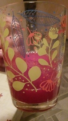 Koktajl z buraka mm :)
Burak, marchew, pomarańcza, jabłko. Szybciutko schodzi!. :) A jaki zdrooowy !!