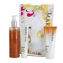 Kosmetyki Mary Kay. Satin Hands :) Dłonie po nim są doskonale delikatne i pięknie pachną brzoskwinią <3 Zapraszam