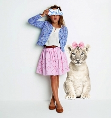 LWIĄTKO W KOKARDCE naklejka na ścianę 90CM