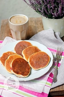 Owsiane ‚ricotta protein pancakes’ z owocami