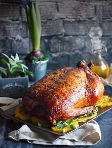 Kaczka pieczona w glazurze pomarańczowo-miodowej / Roast duck with orange-honey glaze