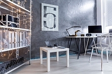 Świetlisty pokój młodzieżowy