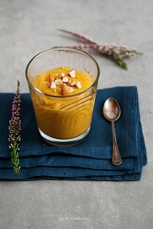 Krem / budyń dyniowo-jaglany z piernikową nutą | Ammniam
Deser dyniowo-jaglany z piernikową nutą
( 2 porcje)
Składniki:
1 szklanka purée z upieczonej dyni,
1/2 szklanki ugotowan...